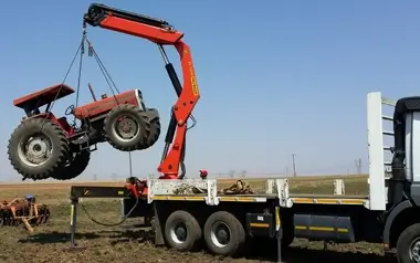 Crane Truck Hire